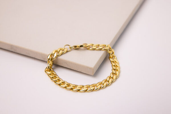 18K Gold-Filled Cuban Rounded Links Bracelet. - Image 2